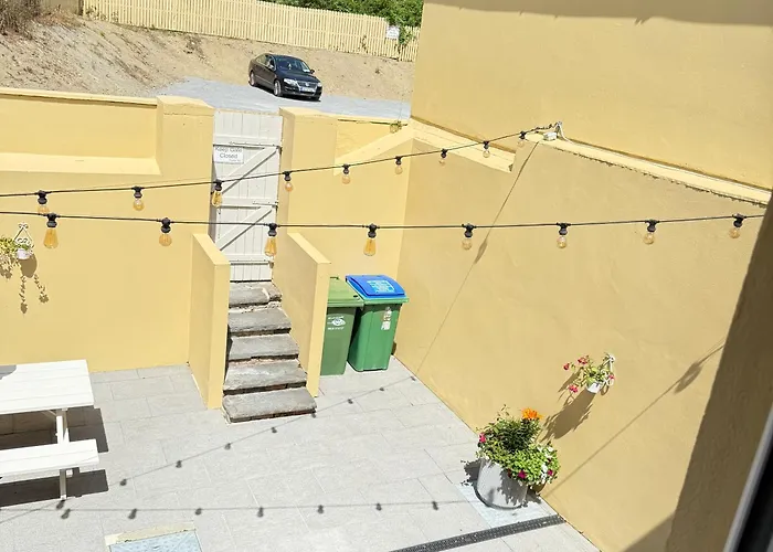 3 Fair Hill - Luxury 2 Bedroom - Town Centre -free Parking Wi-fi Cill Airne