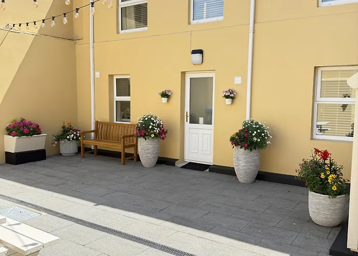 3 Fair Hill - Luxury 2 Bedroom - Town Centre -free Parking Wi-fi Homestay